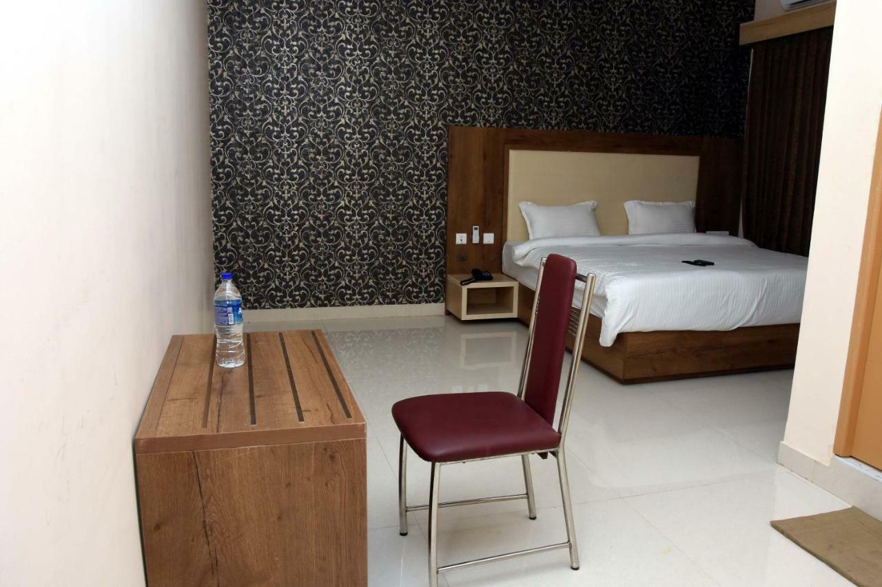 Salem Regency - A Business Stay Bagian luar foto